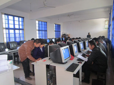 惠普助力湖南西山村 信息化培训铺就500万产业新路径